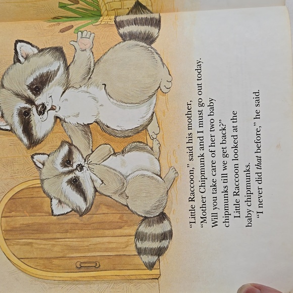 3 Big Little Golden Books 1980s Different Titles Used Condition Children's Read - Picture 12 of 16